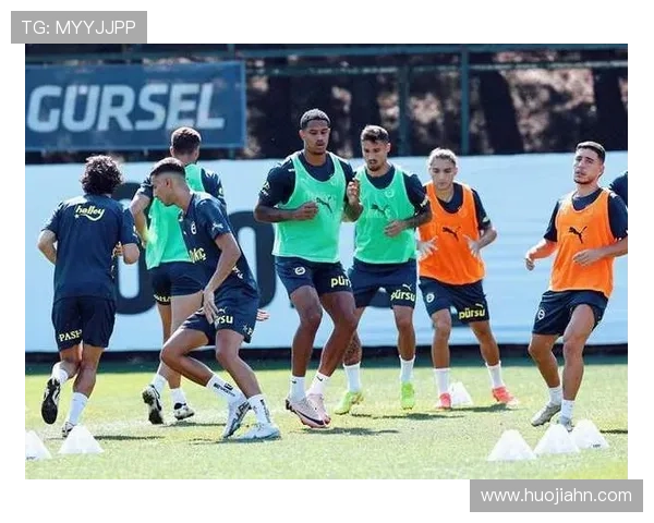 穆里尼奥进攻理念重塑球队战术，持续提升高效进攻与团队配合能力