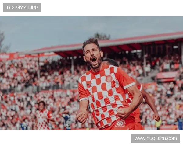 比利亚雷亚尔签下新援，状态回暖助力争夺欧战资格