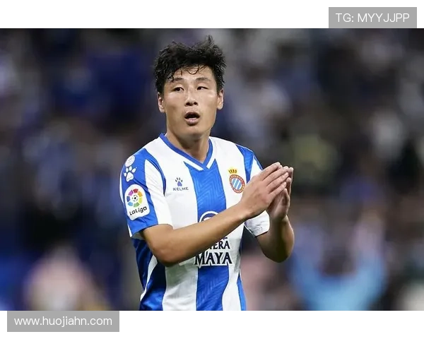 武磊技术特点:跑位灵活、射术扎实、反击中表现稳健 武磊技术特点:跑位灵活、射术扎实、反击中表现稳健